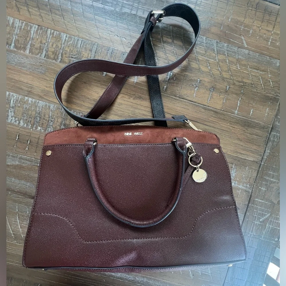 EUC NINE WEST Irwyn Saddle Tan Bag w Double Handles and Shoulder Strap Crossbody